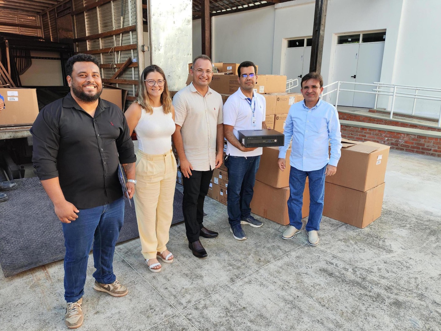 270220245.jpg 270220245.jpg