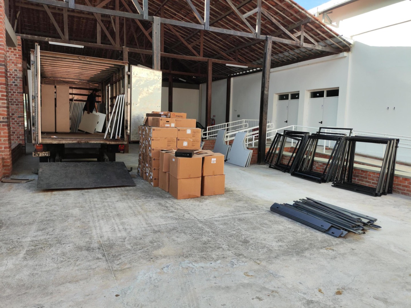 270220247.jpg 270220247.jpg